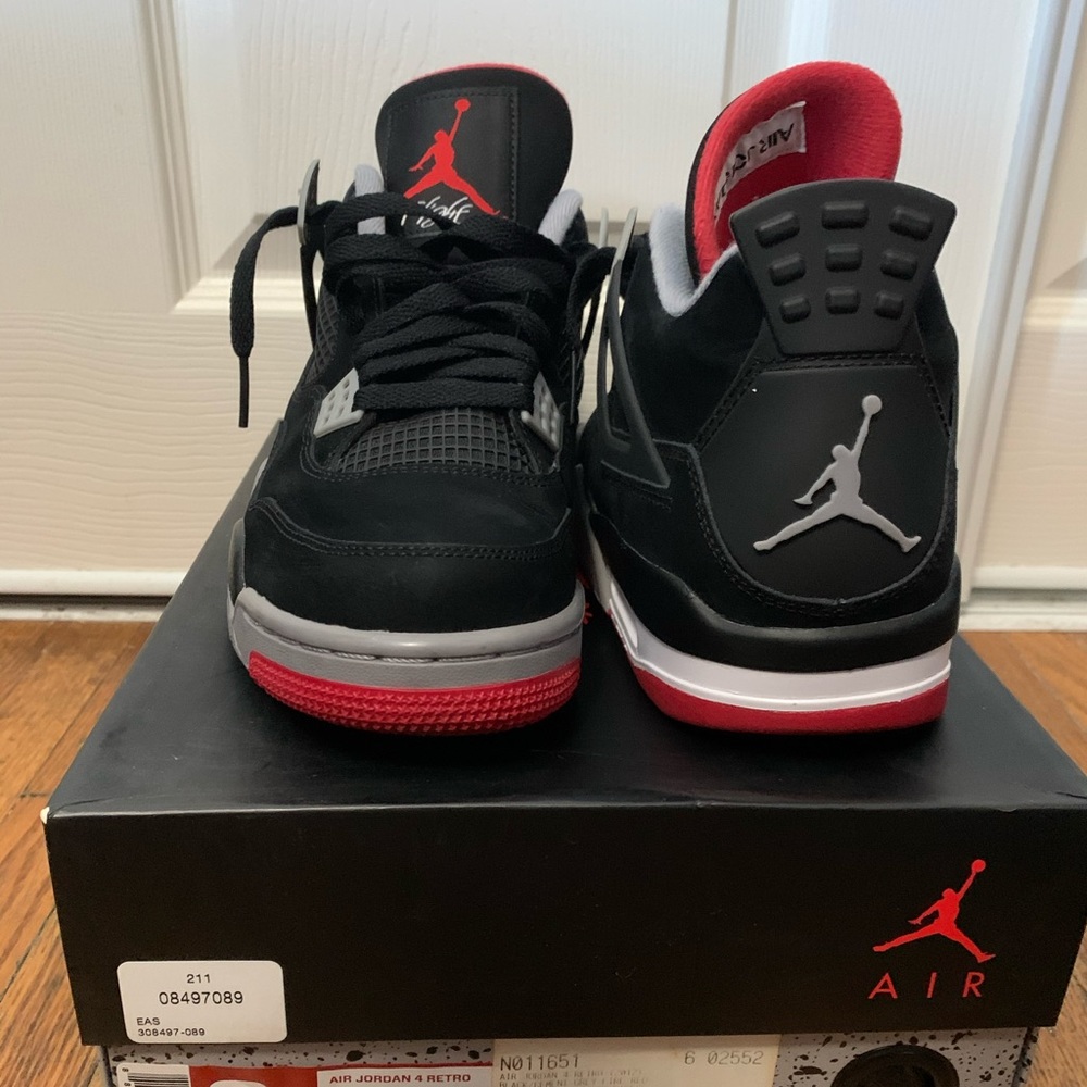 Air Jordan Retro 4